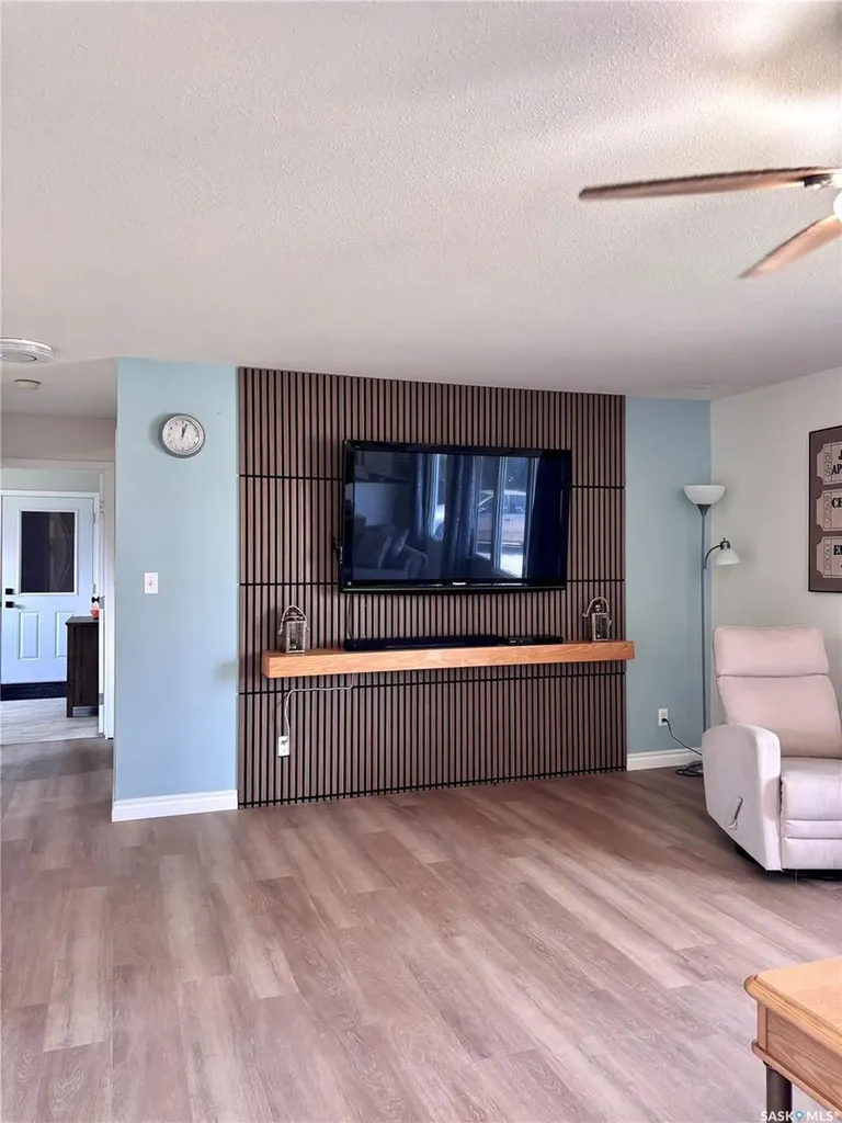 218 Taphorn Street Muenster SK S0K 2Y0