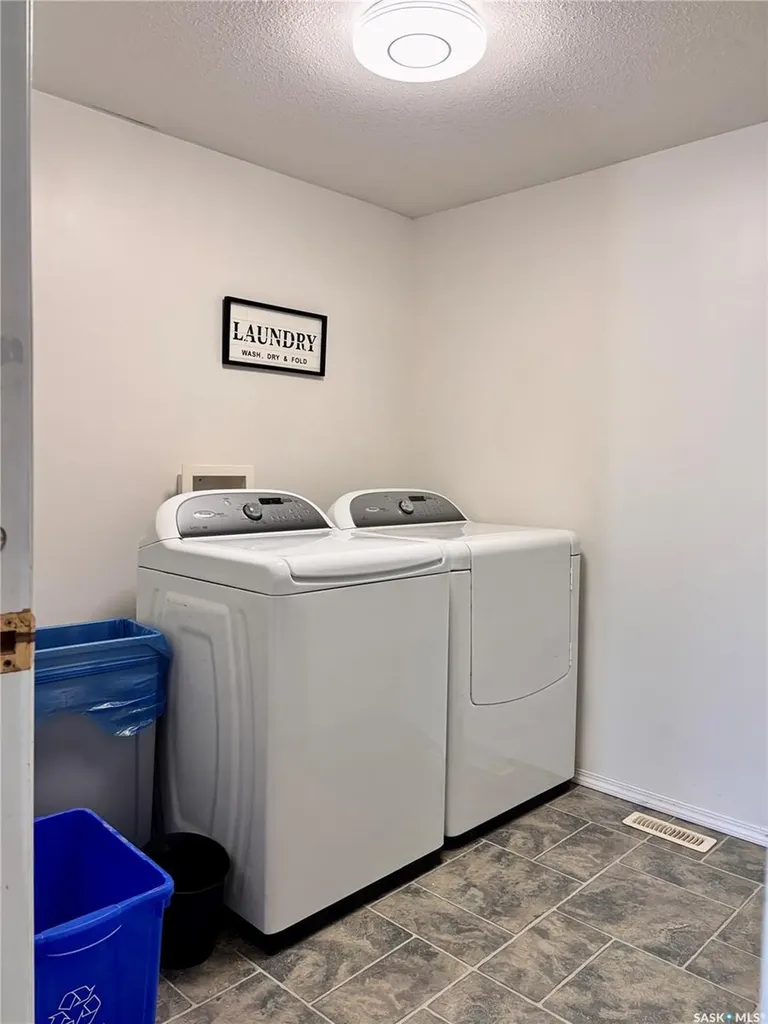 218 Taphorn Street Muenster SK S0K 2Y0