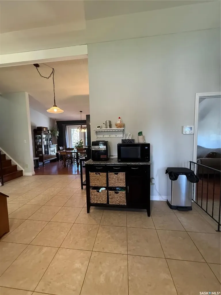 402 9th Avenue Rosthern SK S0K 3R0