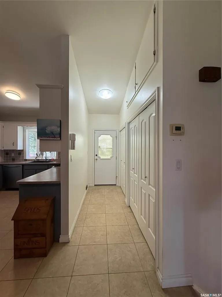 402 9th Avenue Rosthern SK S0K 3R0