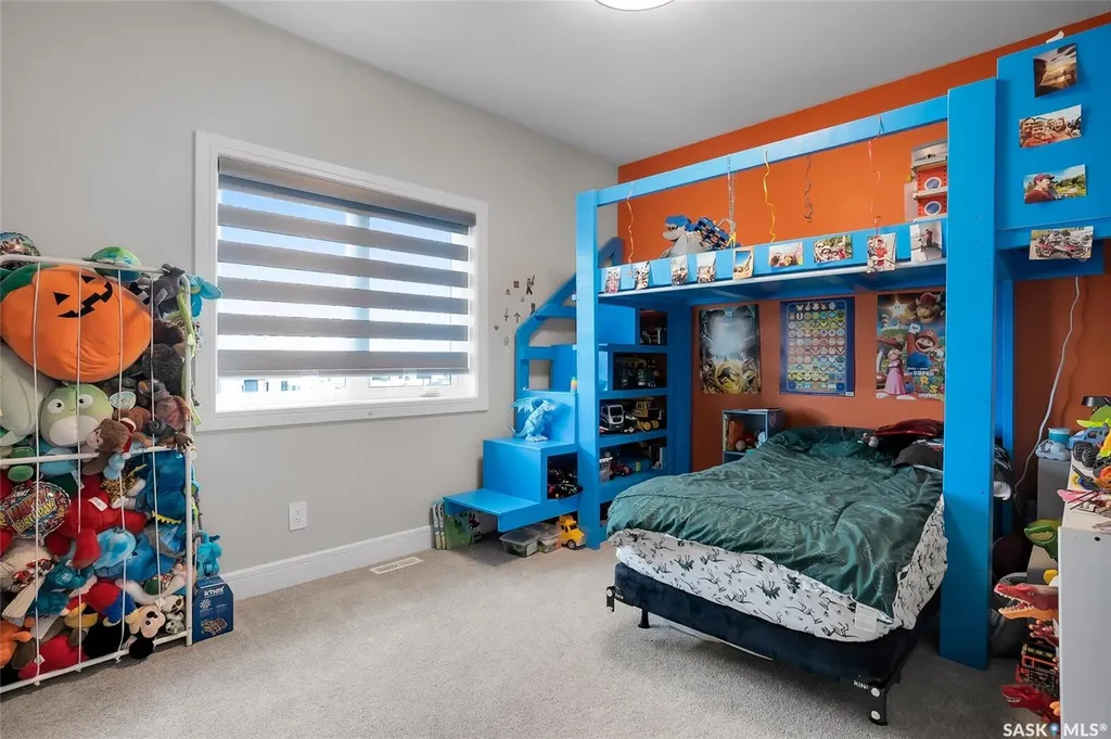 862 Bentley Manor Saskatoon SK S7L 6P4