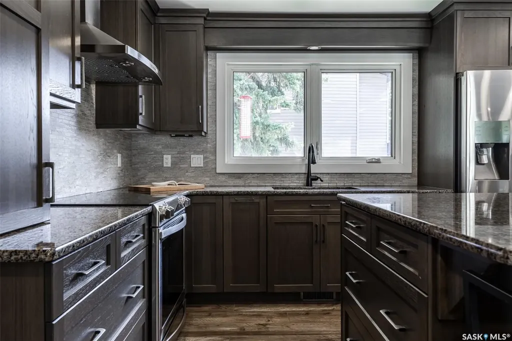 161 Columbia Drive Saskatoon SK S7K 1G1