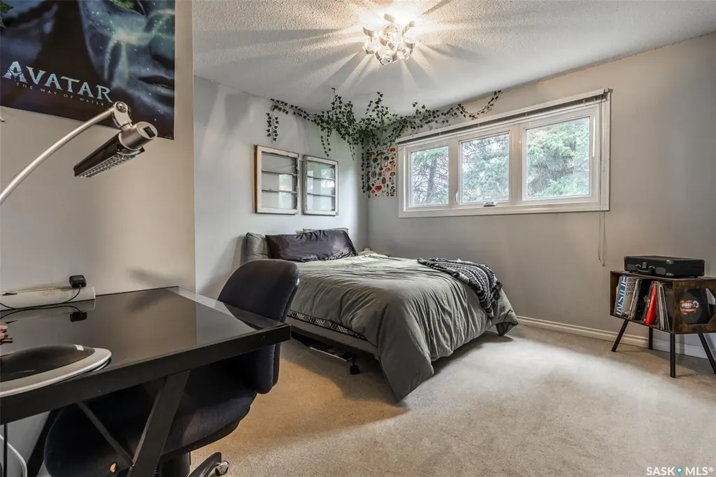 161 Columbia Drive Saskatoon SK S7K 1G1