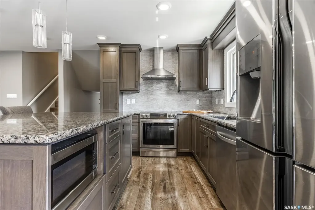 161 Columbia Drive Saskatoon SK S7K 1G1