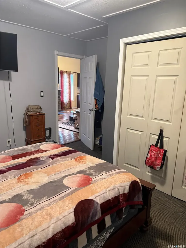 208 1st Street S Turtleford SK S0M 2Y0