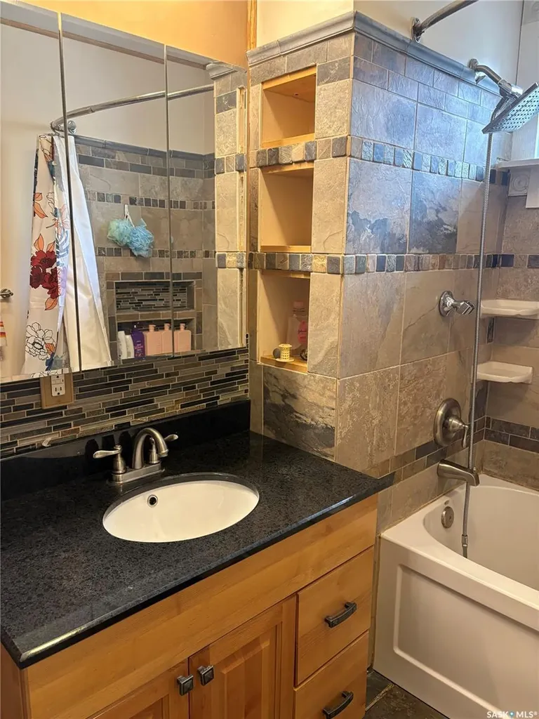 208 1st Street S Turtleford SK S0M 2Y0