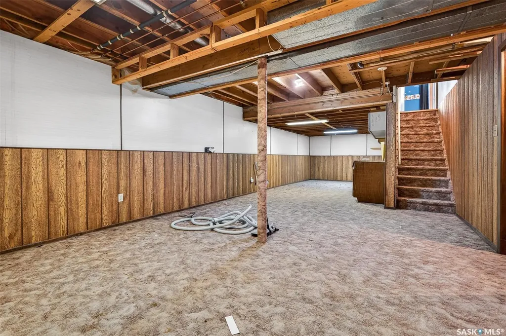 29 Edelweiss Crescent Moose Jaw SK S6J 1E4