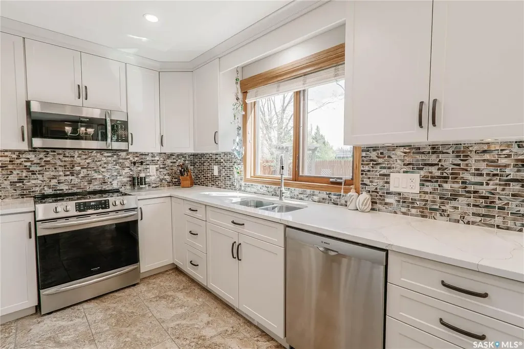 209 Badger Court Saskatoon SK S7N 2X2