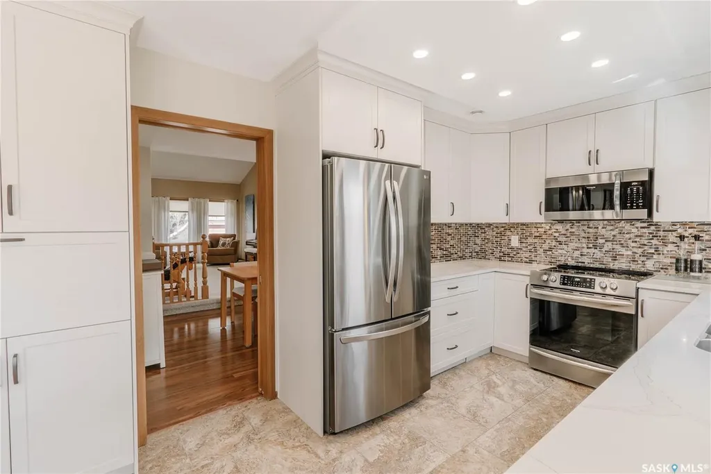209 Badger Court Saskatoon SK S7N 2X2