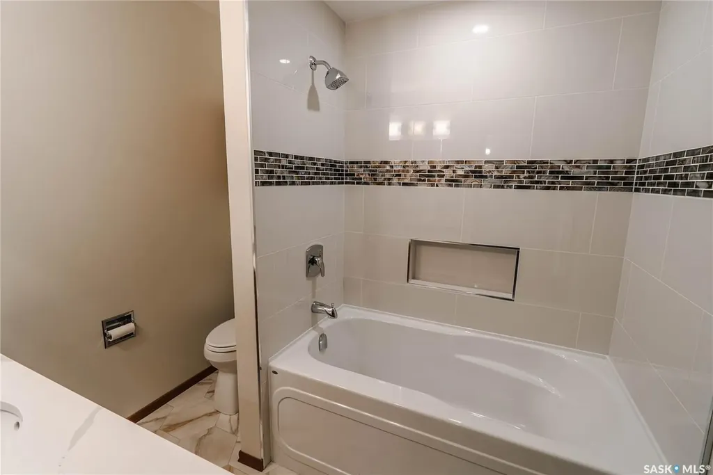 209 Badger Court Saskatoon SK S7N 2X2
