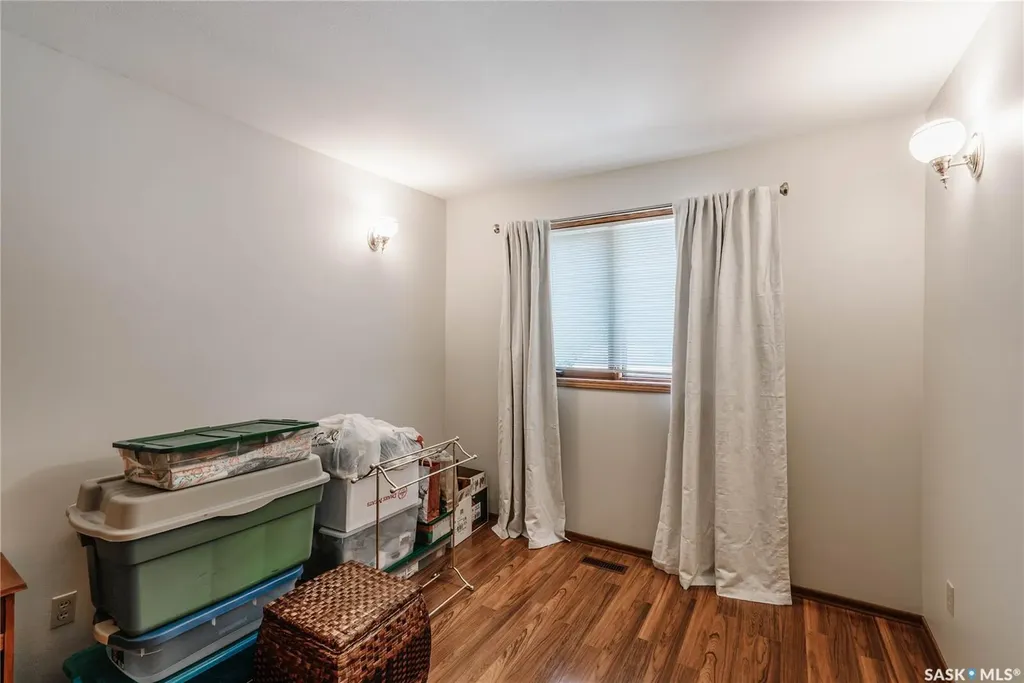 209 Badger Court Saskatoon SK S7N 2X2