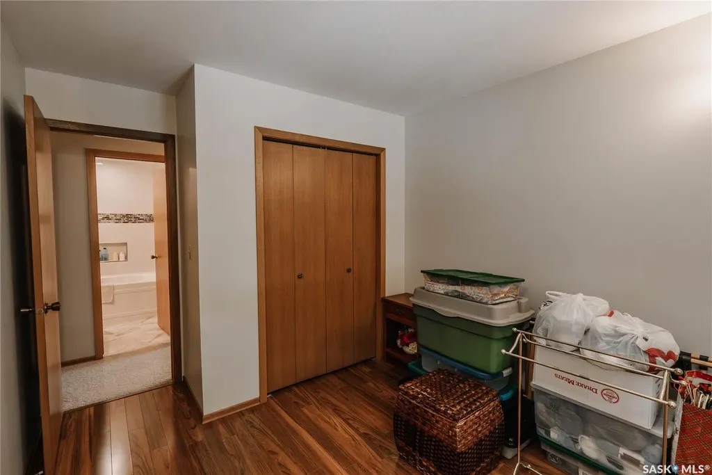 209 Badger Court Saskatoon SK S7N 2X2