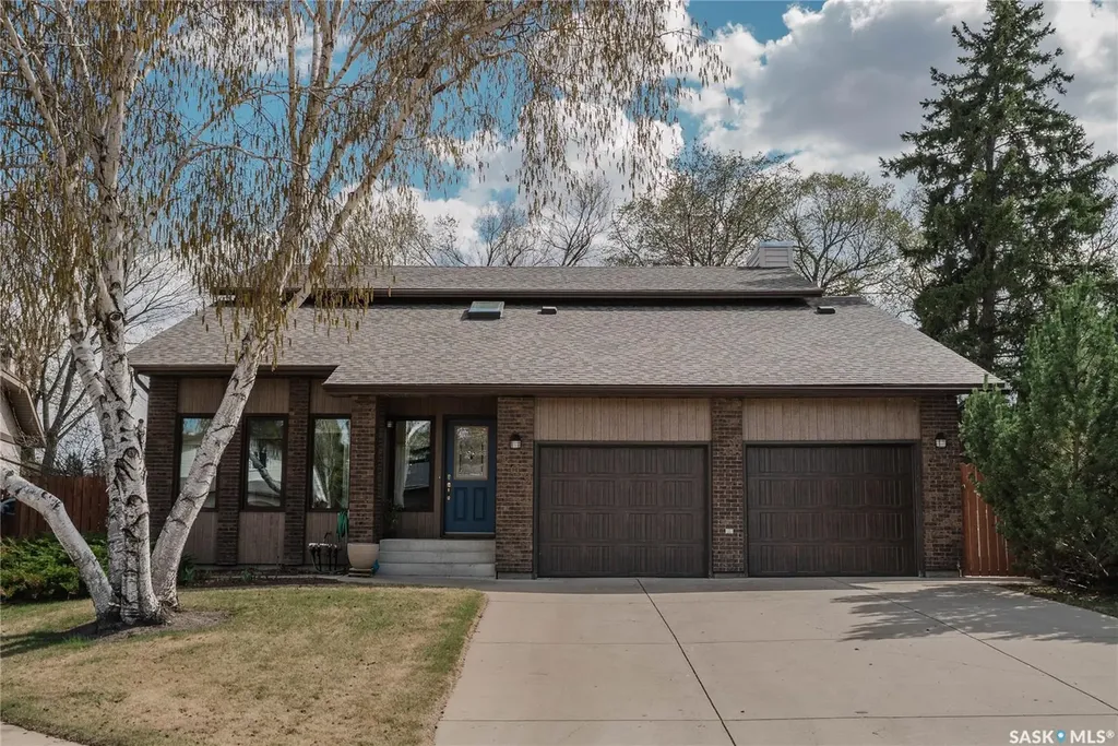 209 Badger Court Saskatoon SK S7N 2X2
