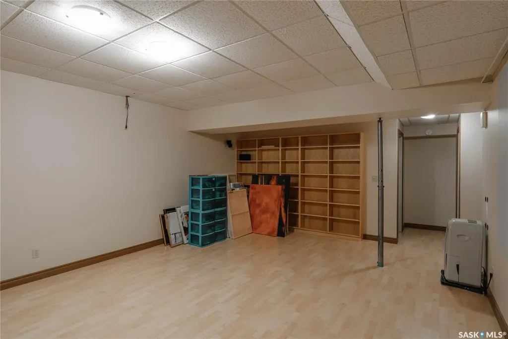 209 Badger Court Saskatoon SK S7N 2X2