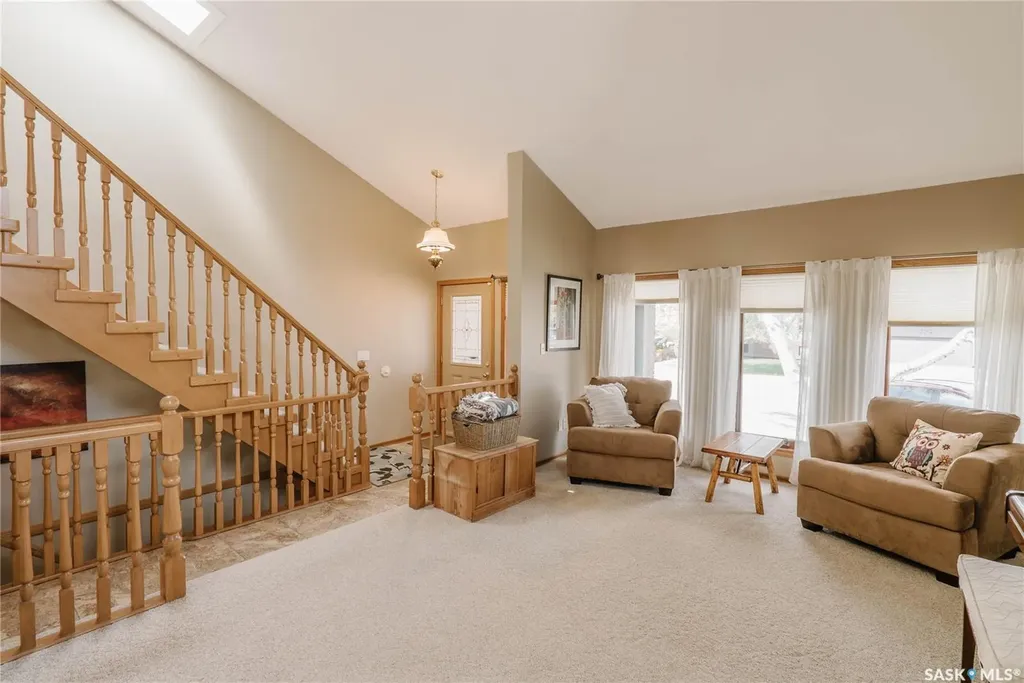 209 Badger Court Saskatoon SK S7N 2X2
