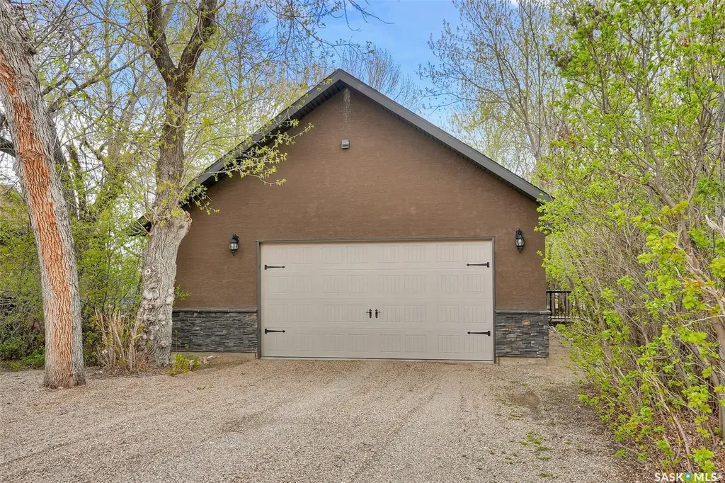 109 Shaw Drive Regina Beach SK S0G 4C0
