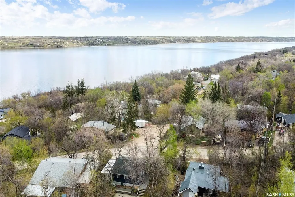 109 Shaw Drive Regina Beach SK S0G 4C0