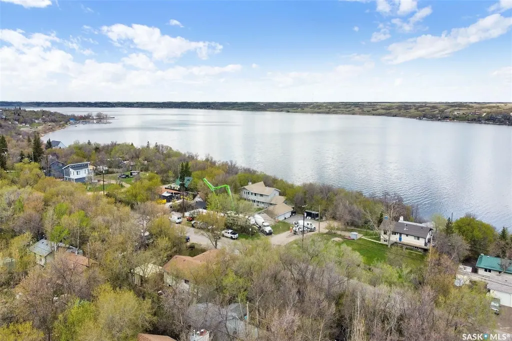 109 Shaw Drive Regina Beach SK S0G 4C0