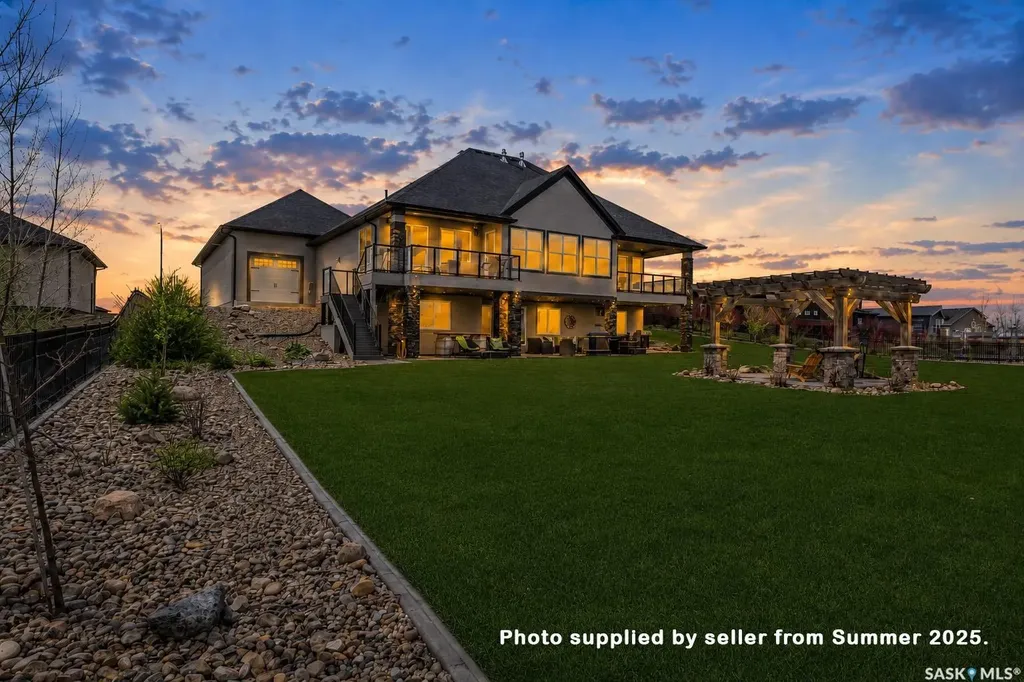 248 Iron Bridge Drive Moose Jaw SK S6J 0B5