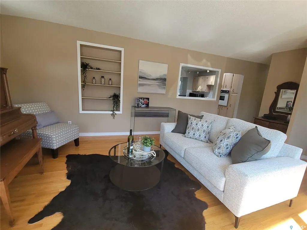 1502 Early Drive Saskatoon SK S7H 3K2