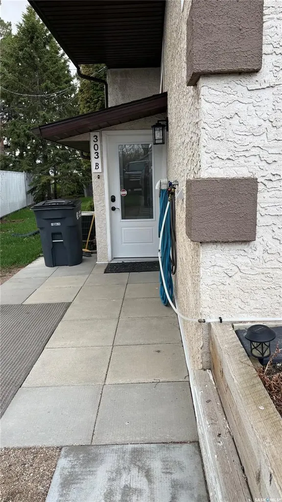 303 Currie Crescent Strasbourg SK S0G 4V0