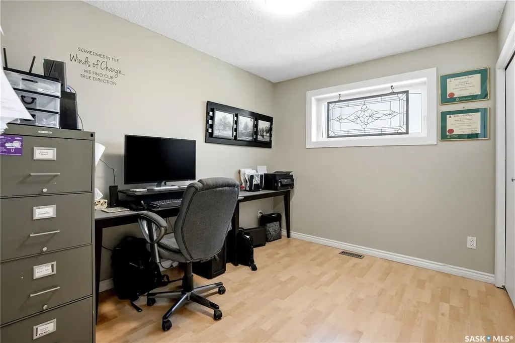 303 Currie Crescent Strasbourg SK S0G 4V0