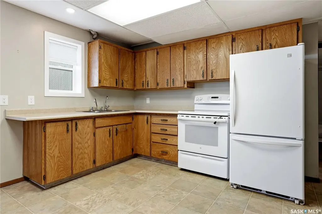 303 Currie Crescent Strasbourg SK S0G 4V0