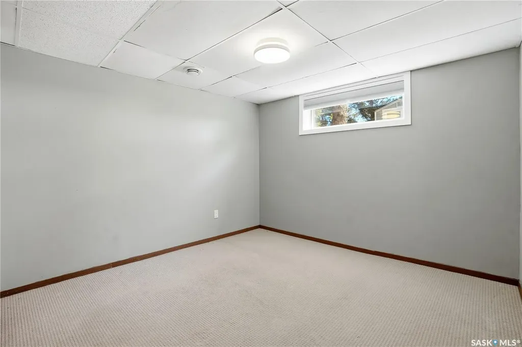 303 Currie Crescent Strasbourg SK S0G 4V0