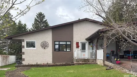 303 Currie Crescent Strasbourg SK S0G 4V0