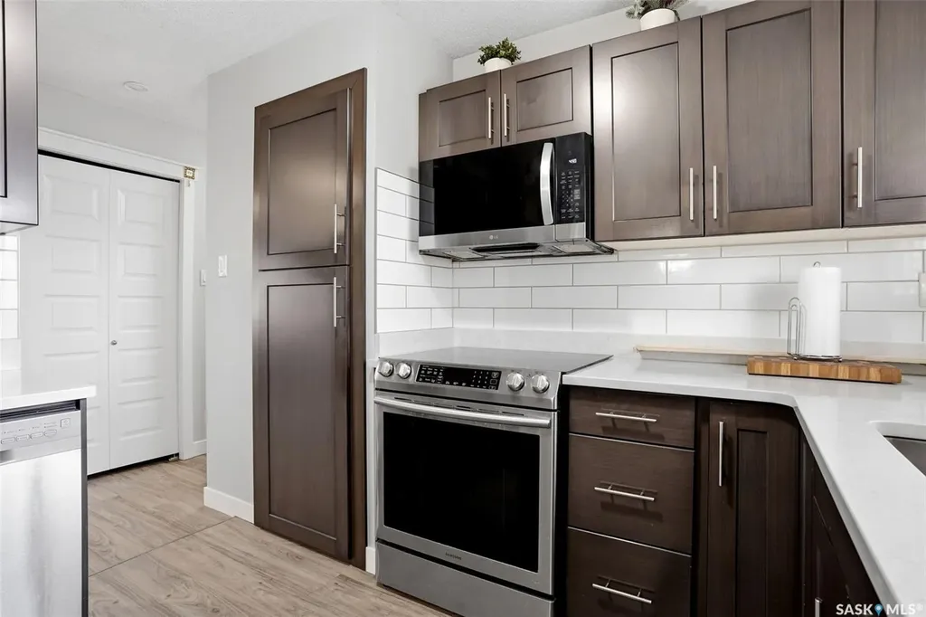 14 Diamond Street Regina SK S4N 5K2