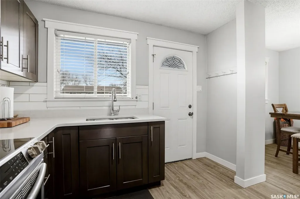 14 Diamond Street Regina SK S4N 5K2
