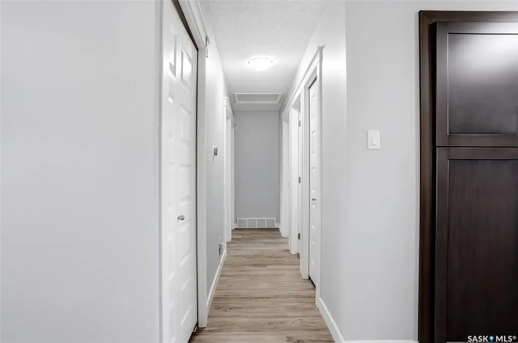 14 Diamond Street Regina SK S4N 5K2