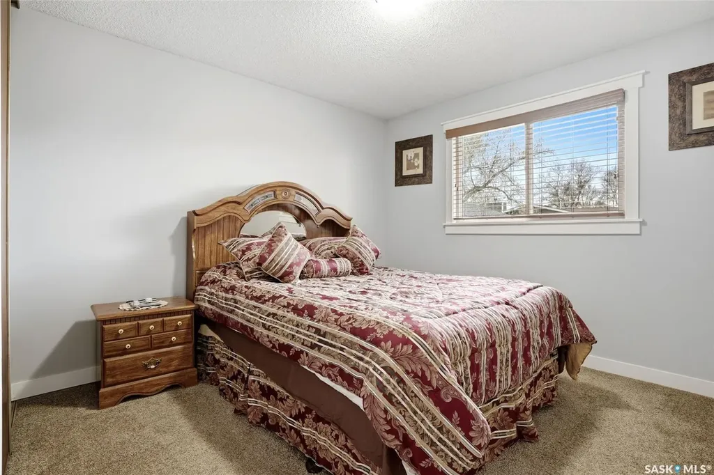 14 Diamond Street Regina SK S4N 5K2