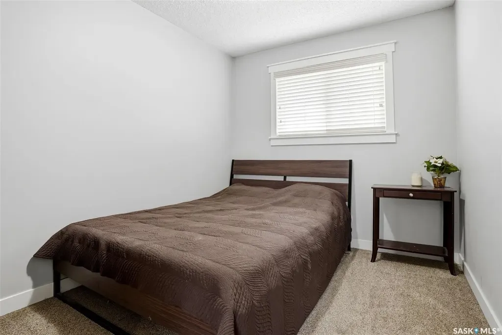 14 Diamond Street Regina SK S4N 5K2