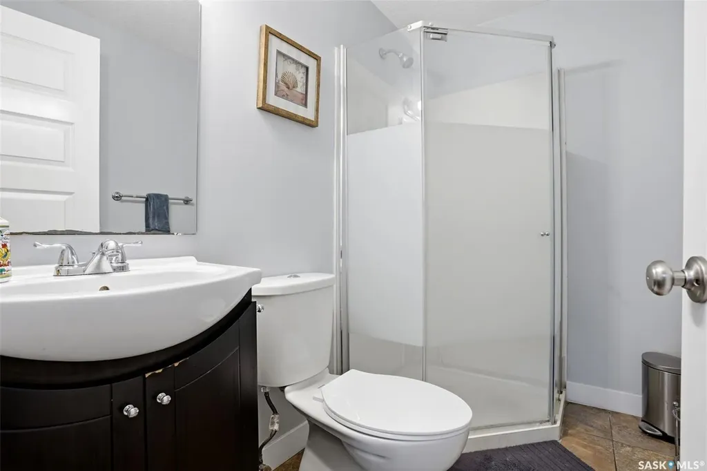 14 Diamond Street Regina SK S4N 5K2