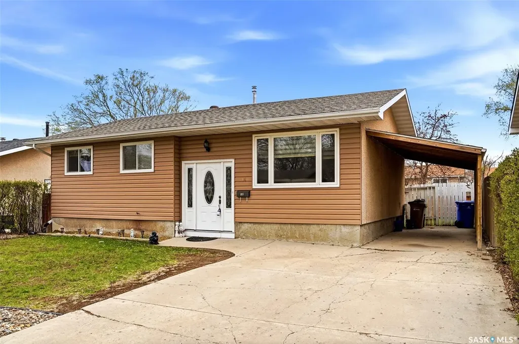 14 Diamond Street Regina SK S4N 5K2