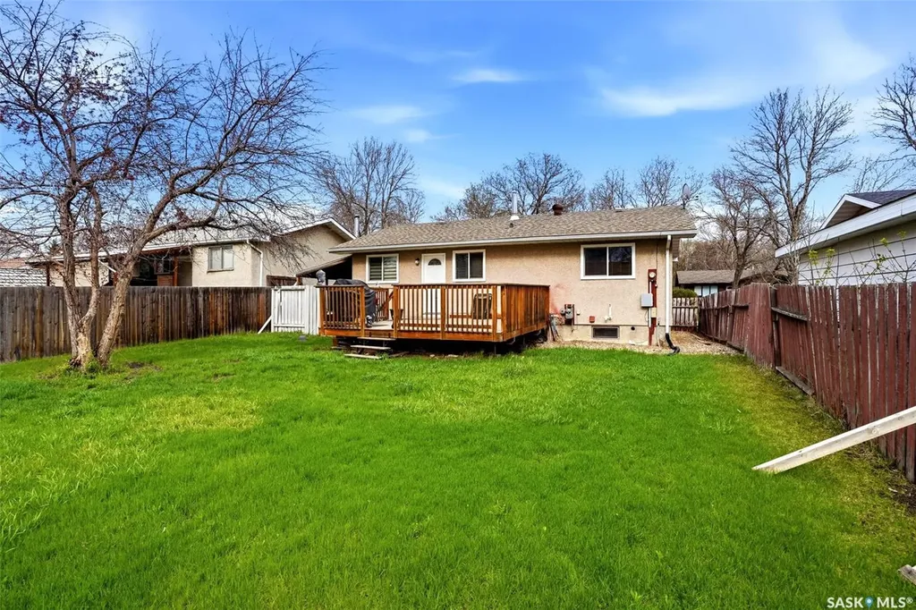 14 Diamond Street Regina SK S4N 5K2