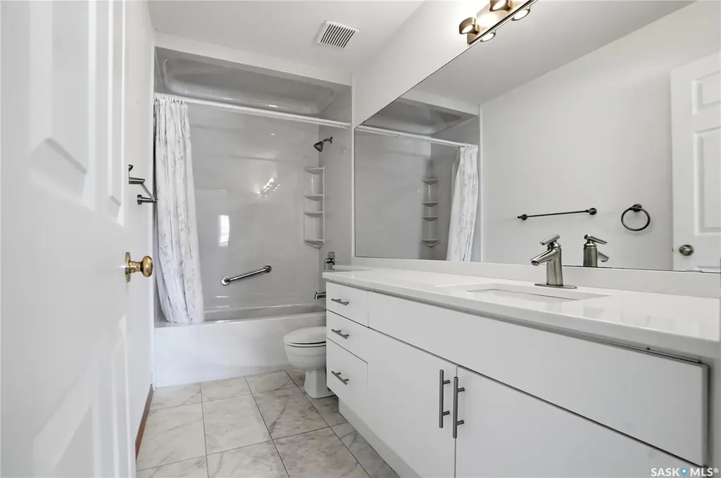 315 Berini Drive Saskatoon SK S7N 4M1