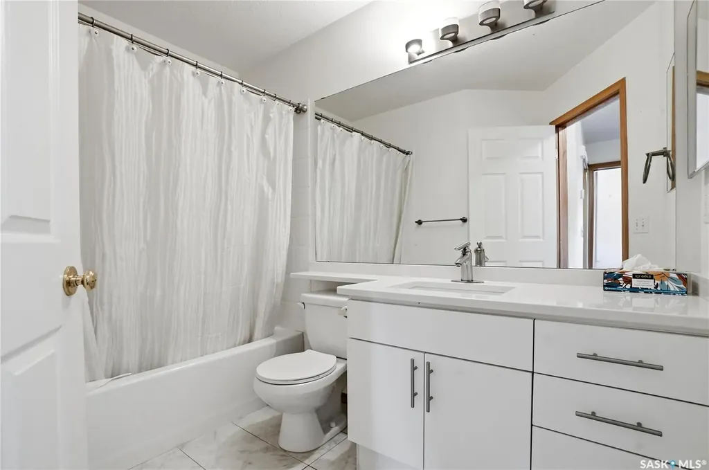 315 Berini Drive Saskatoon SK S7N 4M1