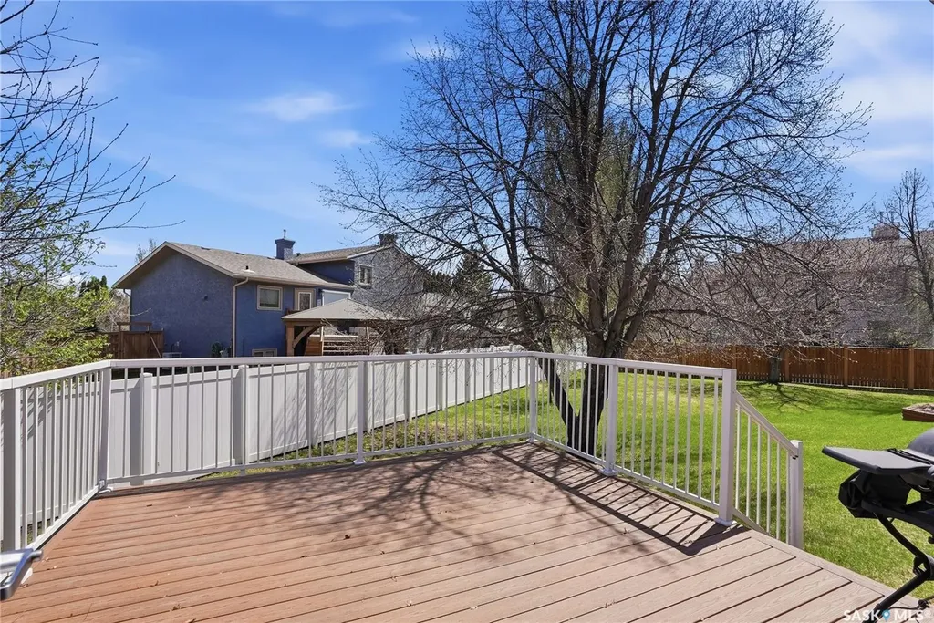 315 Berini Drive Saskatoon SK S7N 4M1