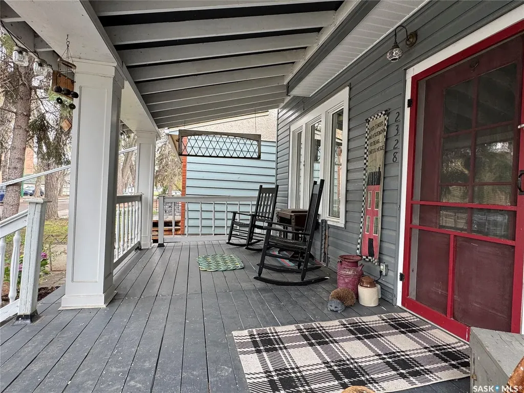 2328 Rae Street Regina SK S4T 2G2