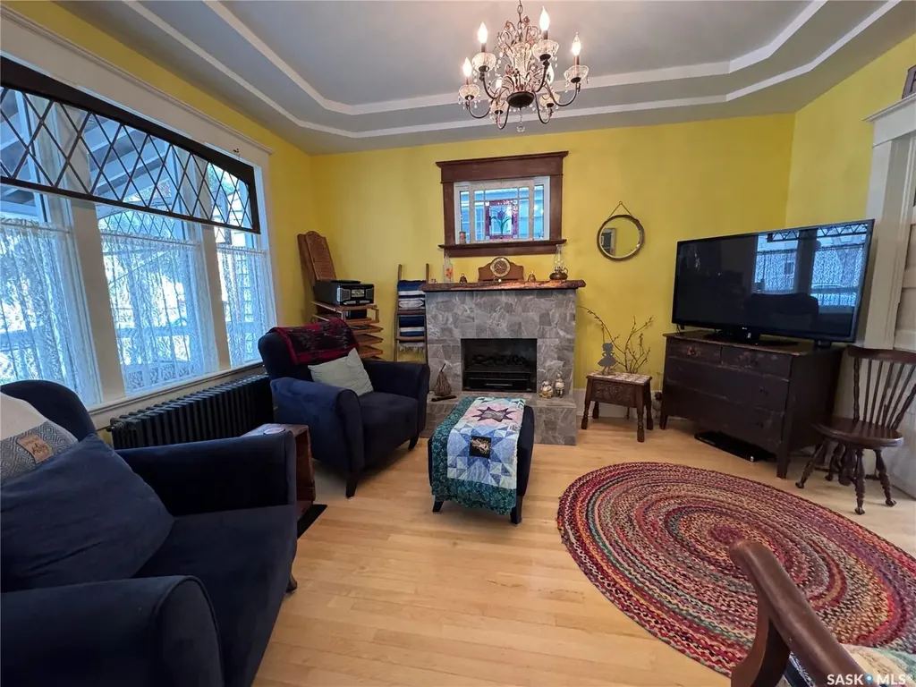 2328 Rae Street Regina SK S4T 2G2