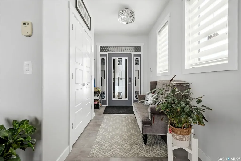 5237 Snowbirds Crescent Regina SK S4W 0H4
