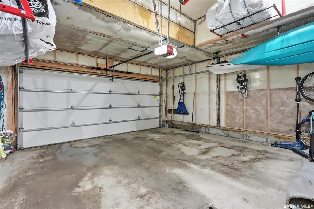 118 Stromberg Crescent Saskatoon SK S7L 6M9