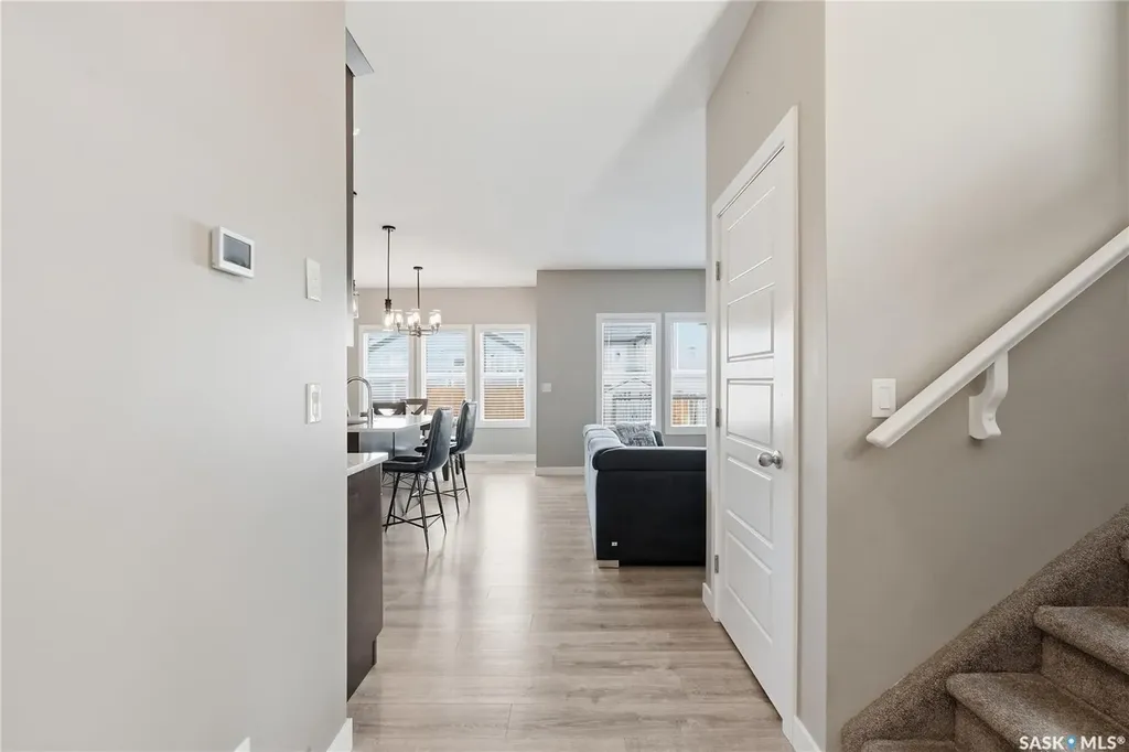 118 Stromberg Crescent Saskatoon SK S7L 6M9