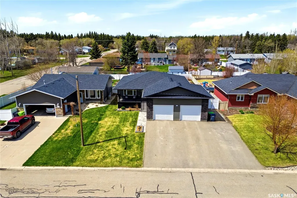 1003 Dewdney Street Indian Head SK S0G 2K0