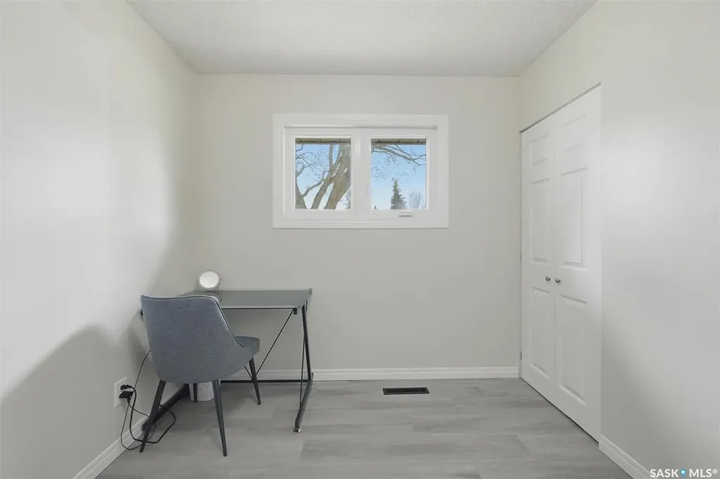 2922 21st Street W Saskatoon SK S7M 0W5
