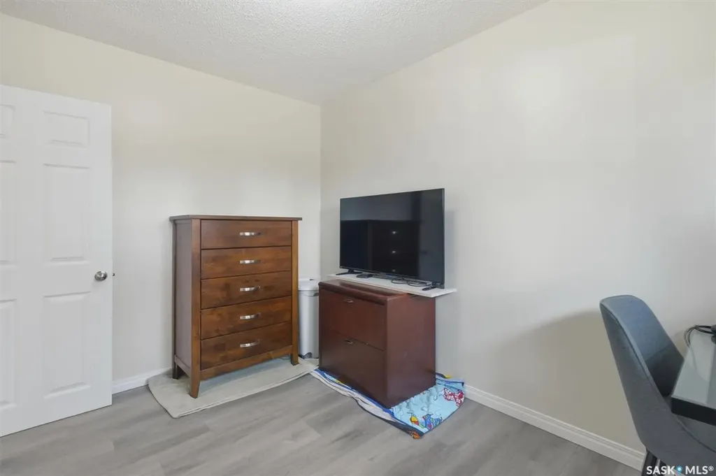 2922 21st Street W Saskatoon SK S7M 0W5