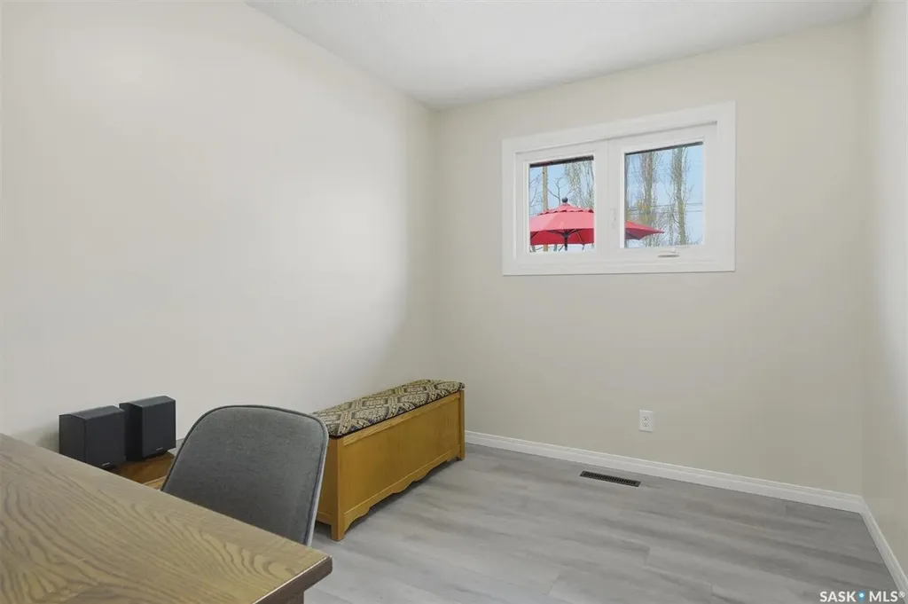 2922 21st Street W Saskatoon SK S7M 0W5