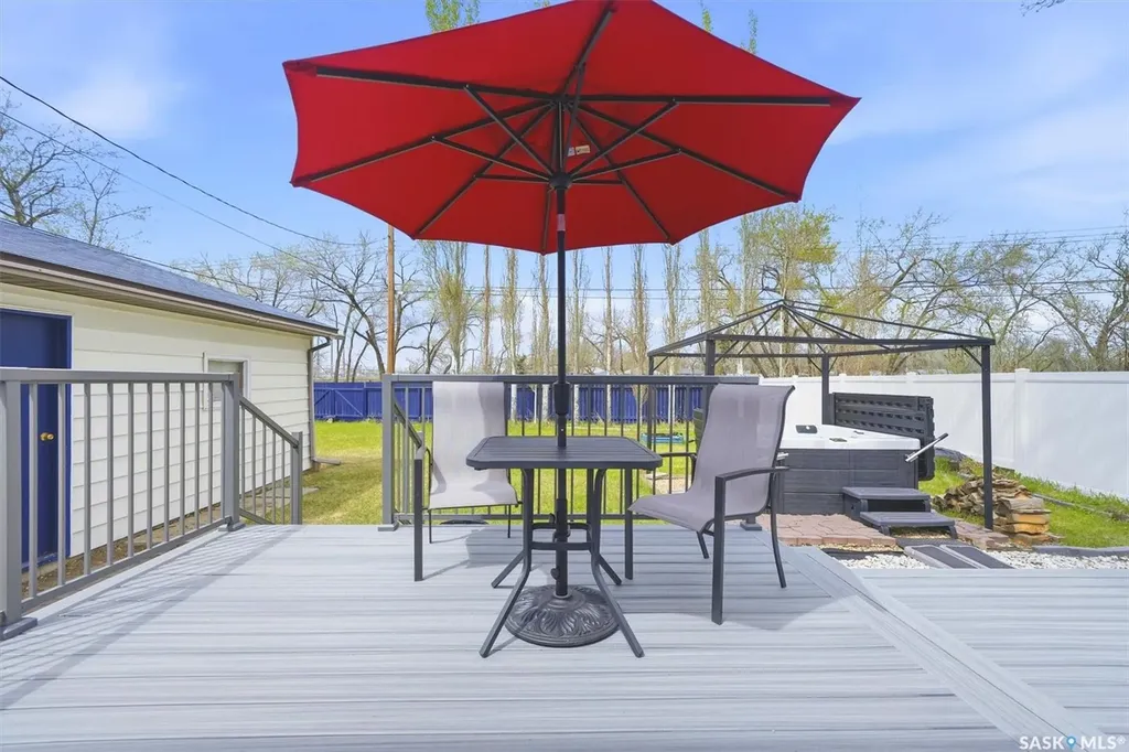 2922 21st Street W Saskatoon SK S7M 0W5